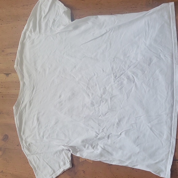 **Removing 8/29**Disney Pizza Planet Unisex T-shirt - Picture 5 of 5